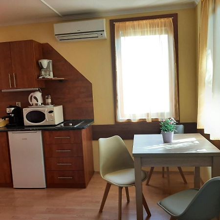 Aqua Apartman Gyula Zewnętrze zdjęcie
