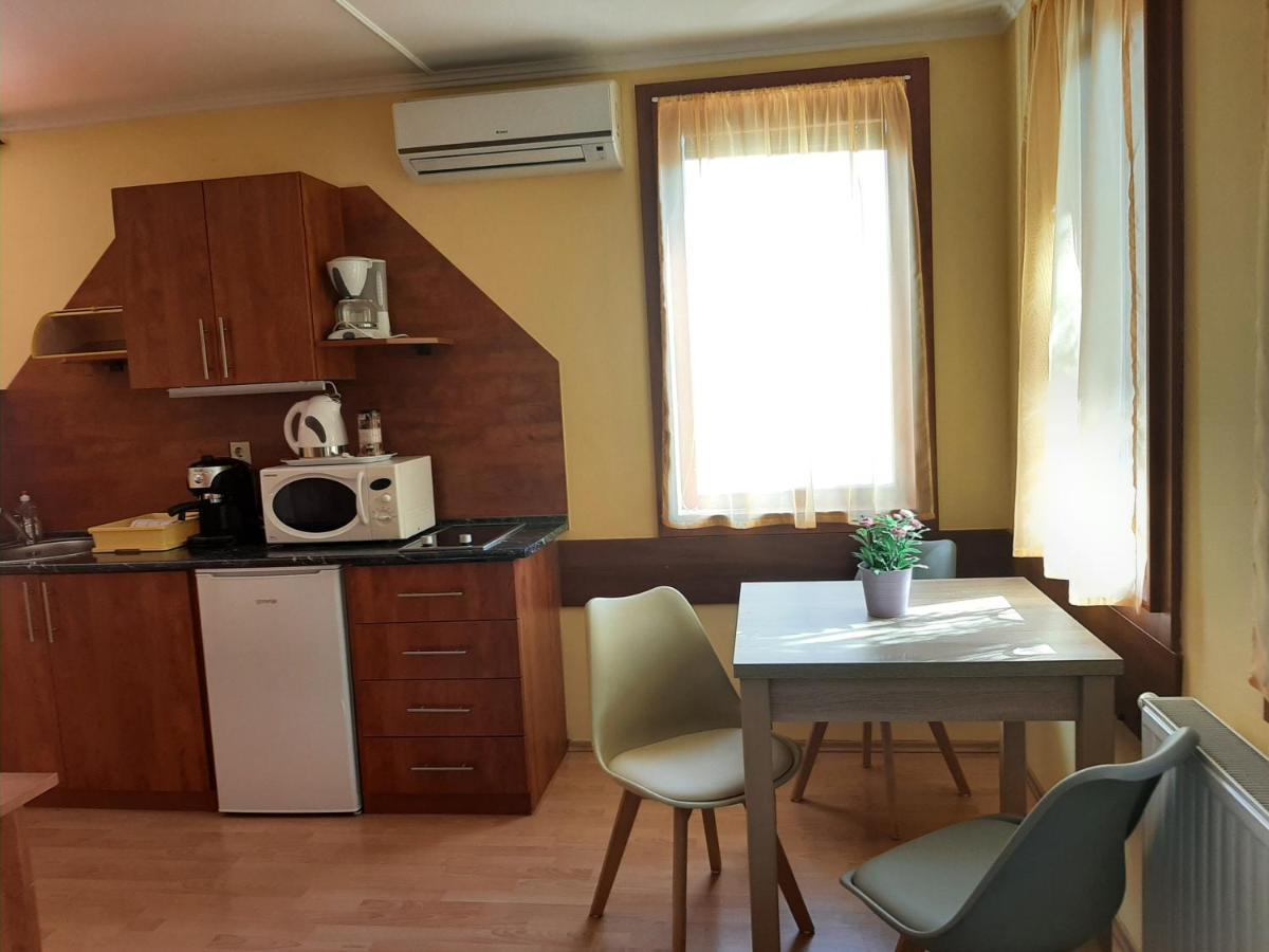 Aqua Apartman Gyula Zewnętrze zdjęcie