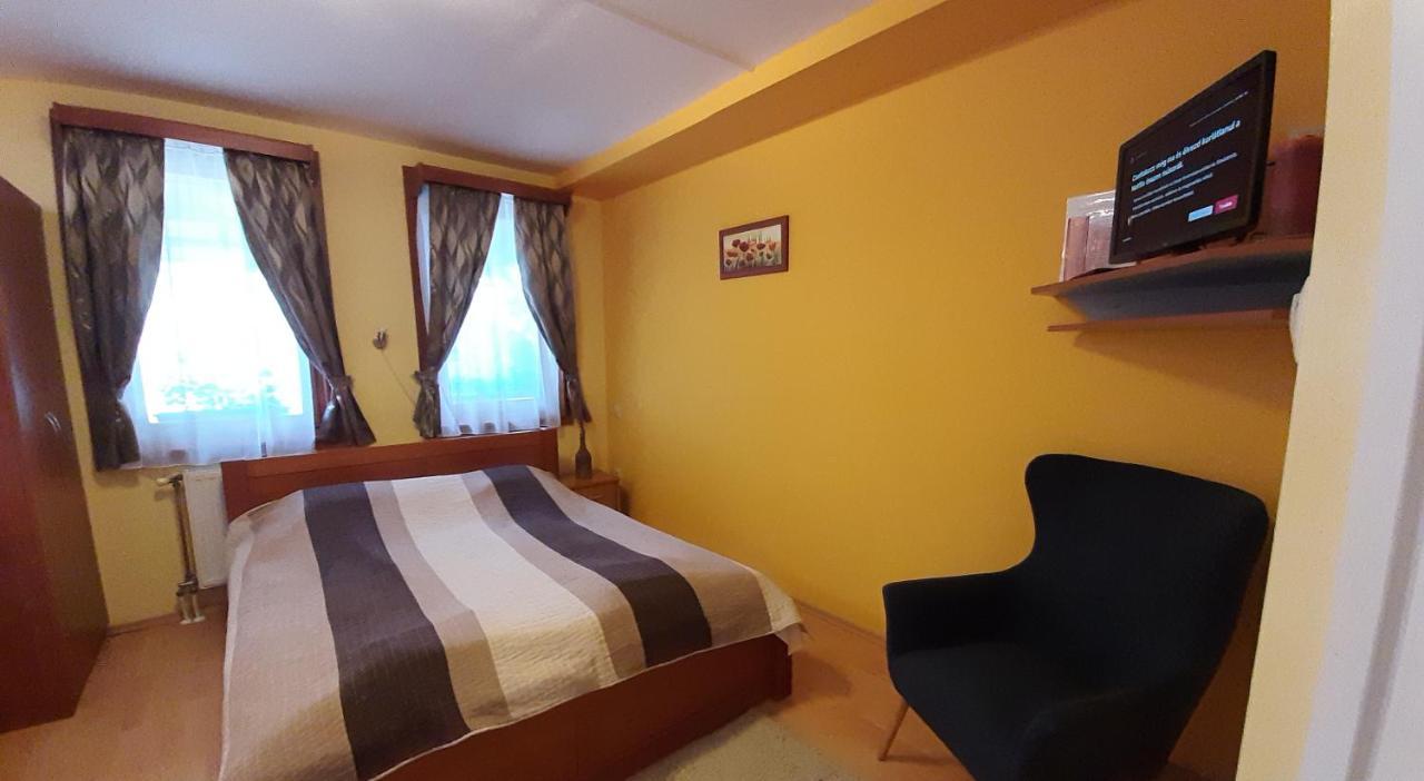 Aqua Apartman Gyula Zewnętrze zdjęcie