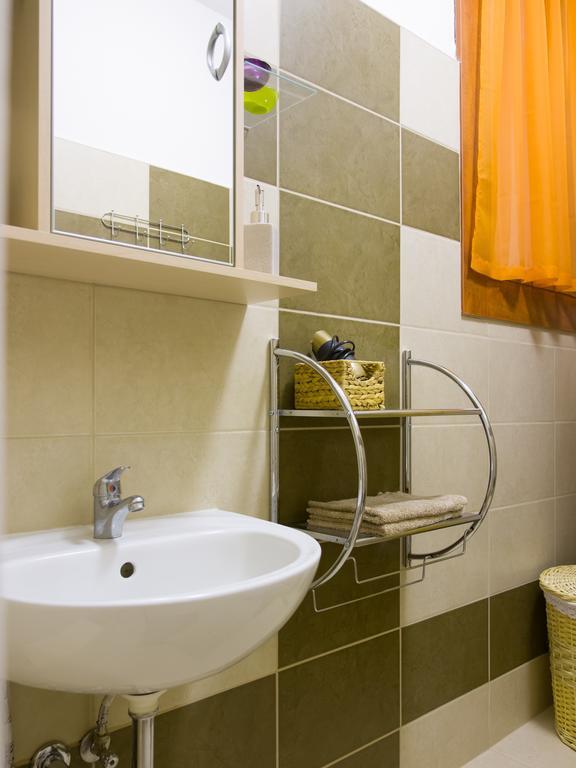 Aqua Apartman Gyula Pokój zdjęcie
